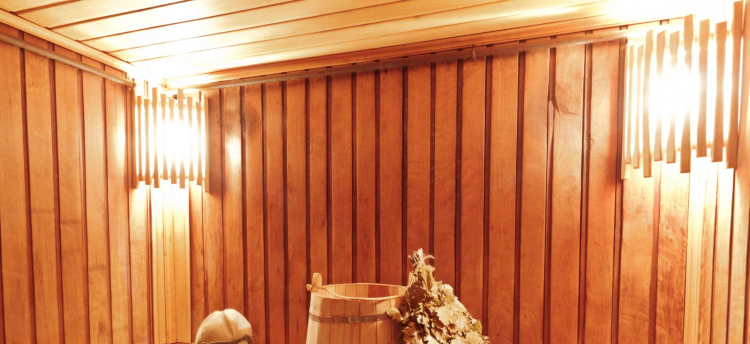 Разновидности древесины для внутренней отделки бани